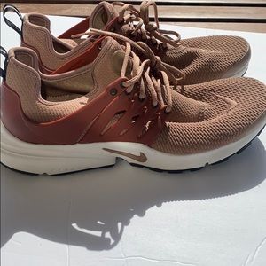 Nike air presto sneakers